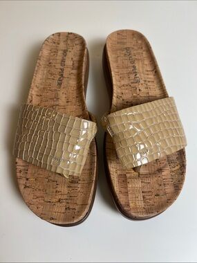 Donald Pliner Fifi Croco Patent Leather Wedge Sandals in Sand